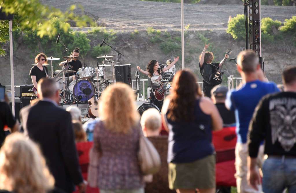 Rockin' on the River in Troy